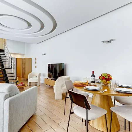 Tbs 194 - Elegant In *