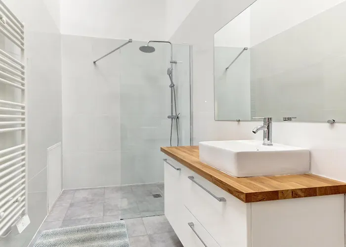 Tbs 194 - Elegant In Apartmán Paříž