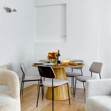 Apartman Tbs 194 - Elegant In *